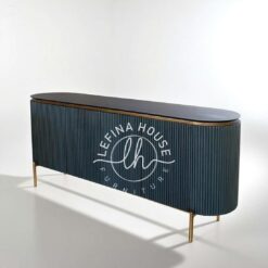 credenza kayu gelap garis vertikal elegan