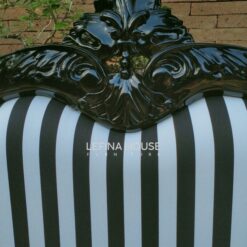 Tempat tidur mewah terbaru dengan headboard jok busa elegan dan desain modern