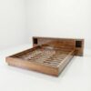 tempat tidur kayu jati minimalis modern