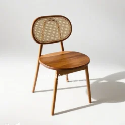 Kursi makan rotan sandaran oval dari jati dan rotan natural, gaya Mid-century warna coklat