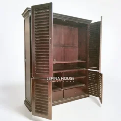 Alternative view of Lemari Louver Kayu Jati 3 Pintu Gaya Tropis