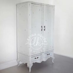 Lemari Pakaian Putih Rustic 2 Pintu French Style Jepara