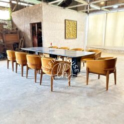 Set meja makan top marmer besar dengan 10 kursi jok