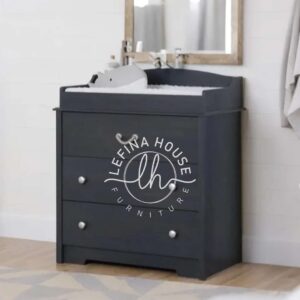 Box Bayi Putih Elegan dengan Headboard berbentuk Lengkung yang manis.