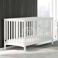 Tempat Tidur Bayi Putih serbaguna yang dapat diubah menjadi Daybed.