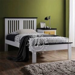 Ranjang Kayu Putih Minimalis Modern