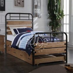 Tempat Tidur Besi Kayu Industrial
