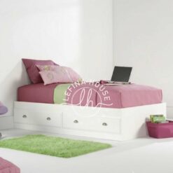 Ranjang putih minimalis dengan laci penyimpanan