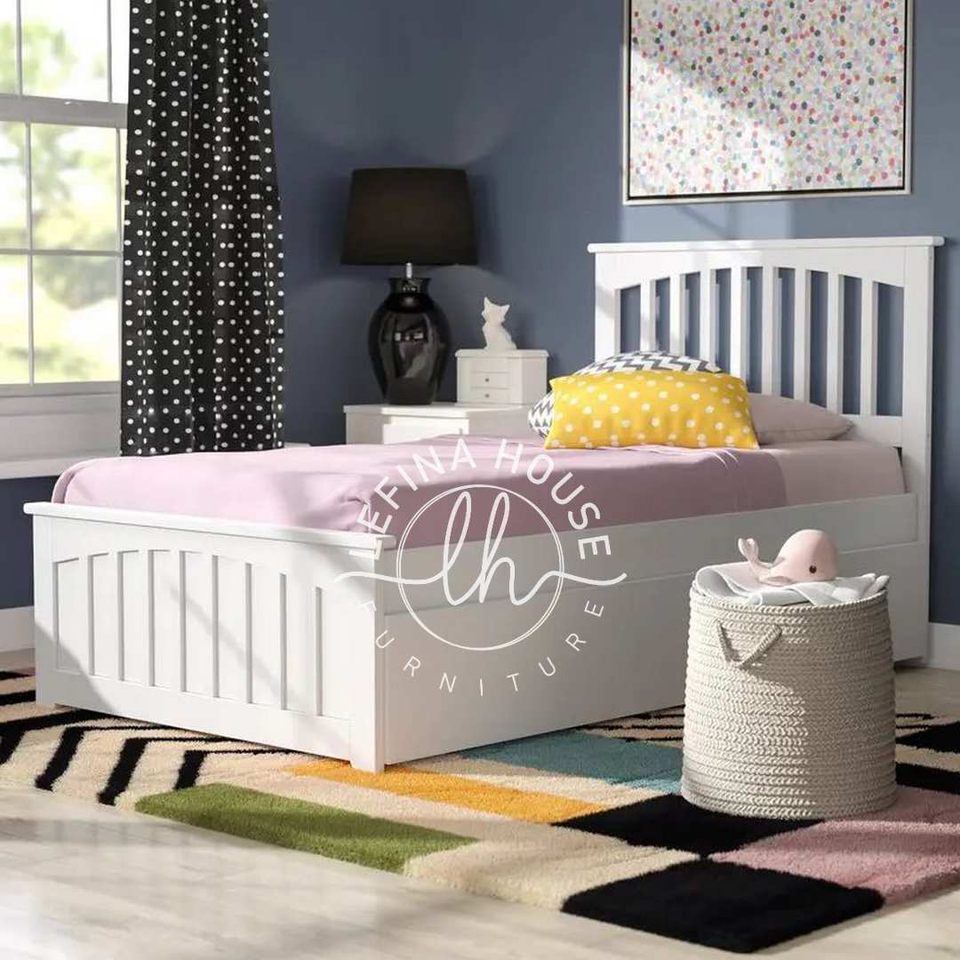 Ranjang tingkat kombinasi putih dan natural