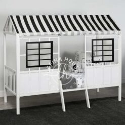 Tempat tidur bentuk rumah kayu