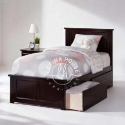 Ranjang kayu solid cokelat