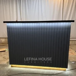 Meja Counter Kasir Cafe Minimalis Modern ukuran 160x72x120 cm dengan desain profesional dan nuansa mewah elegan - LMKE007